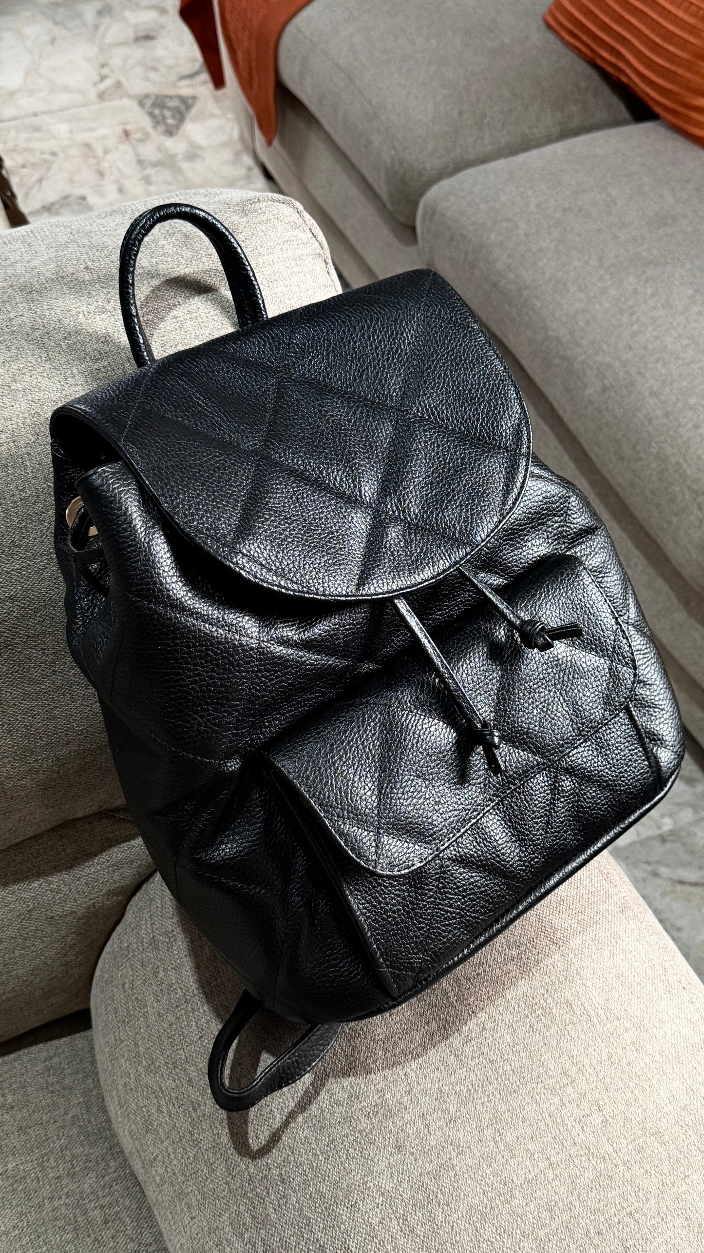 BACKPACK SOPHIA EN PIEL BOVINA